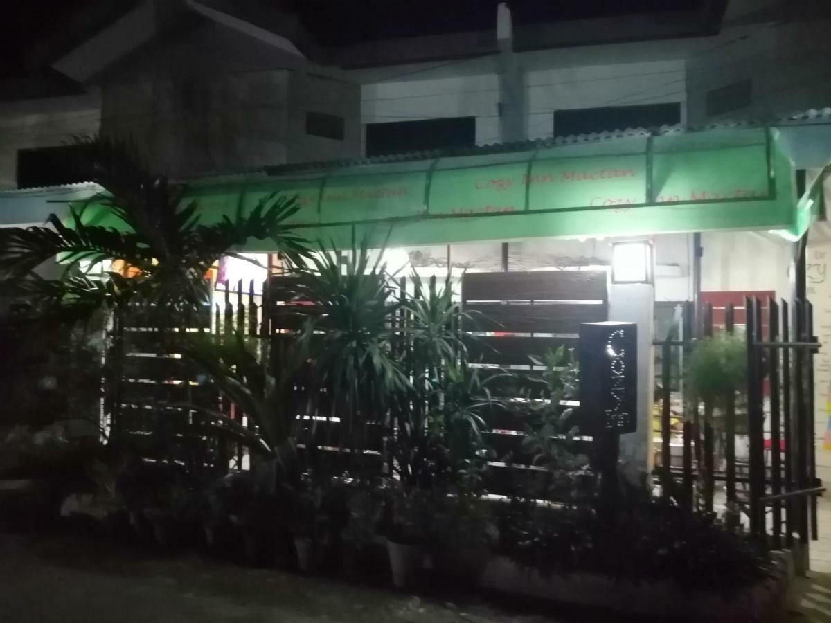 Cozy Inn Mactan マクタン エクステリア 写真
